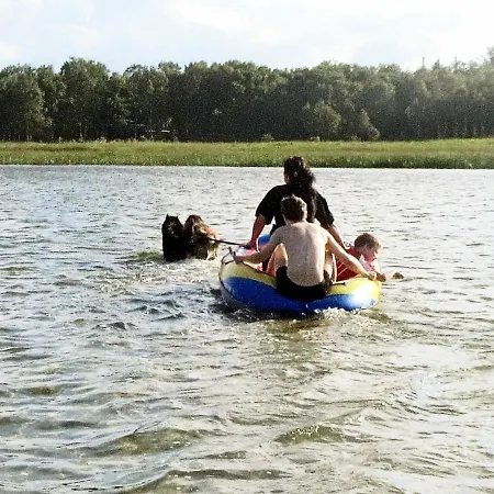 6 Person In Hadsund בית נופש Odde
