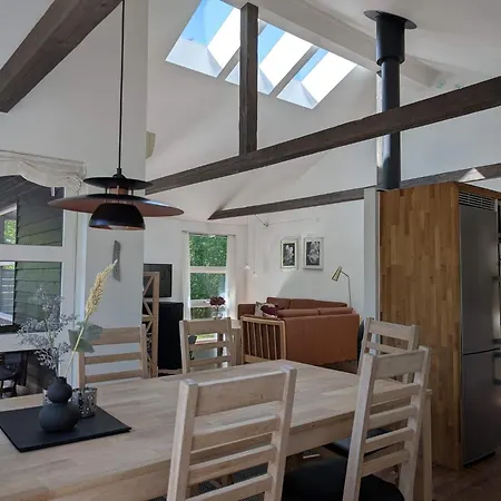 6 Person In Hadsund 度假居 Odde